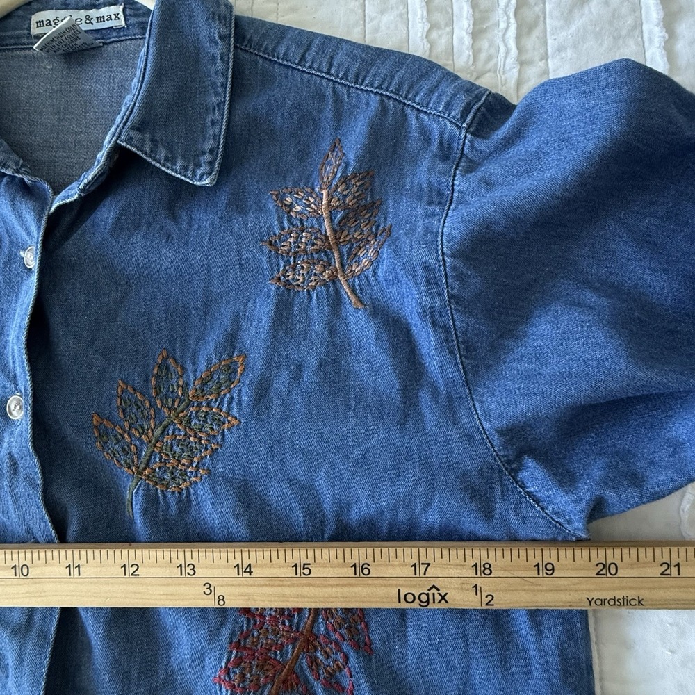 Maggie&Max Denim Shirt Embroidered Fall Leaves Harvest Boxy PL‎ Button Front